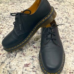EUC Dr. Martens. Size 9